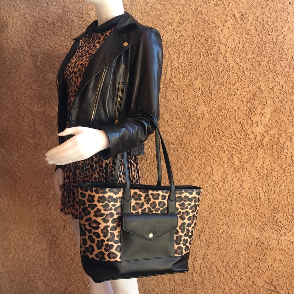 Marc Jacobs New York leopard shoulder bag